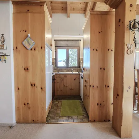 Marmotta 2 By Vacations, Privates Familienhaus Direkt An Der Skipiste בקתה ארוזה