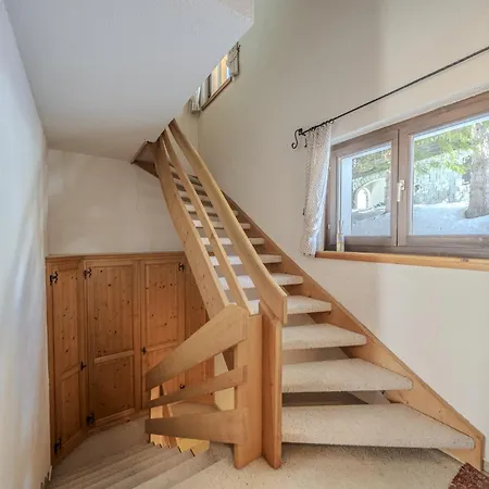 Alpstuga Marmotta 2 By Vacations, Privates Familienhaus Direkt An Der Skipiste Arosa