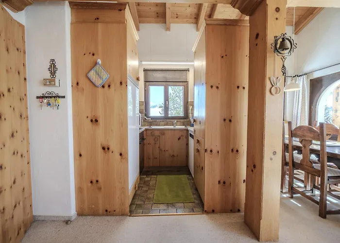 Marmotta 2 By Vacations, Privates Familienhaus Direkt An Der Skipiste Chalet Arosa