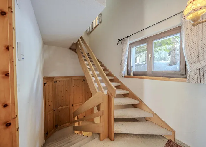 Alpstuga Marmotta 2 By Vacations, Privates Familienhaus Direkt An Der Skipiste Arosa